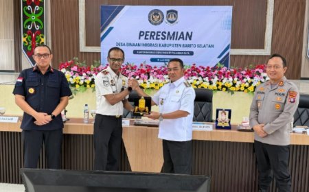 Peresmian Desa Binaan Imigrasi dan Eazy Passport, Wabup Barsel Perkuat Pengawasan Keimigrasian