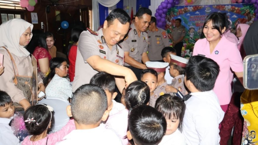 31 Peserta Didik TK Kemala Bhayangkari Buntok Dilepas, Kapolres Barsel Tekankan Pendidikan Karakter